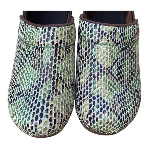 Sanita Clogs Womens Colorful Leather Snake Pattern Nurse SlipOns Size EU 35 US 4 - Picture 7 of 16